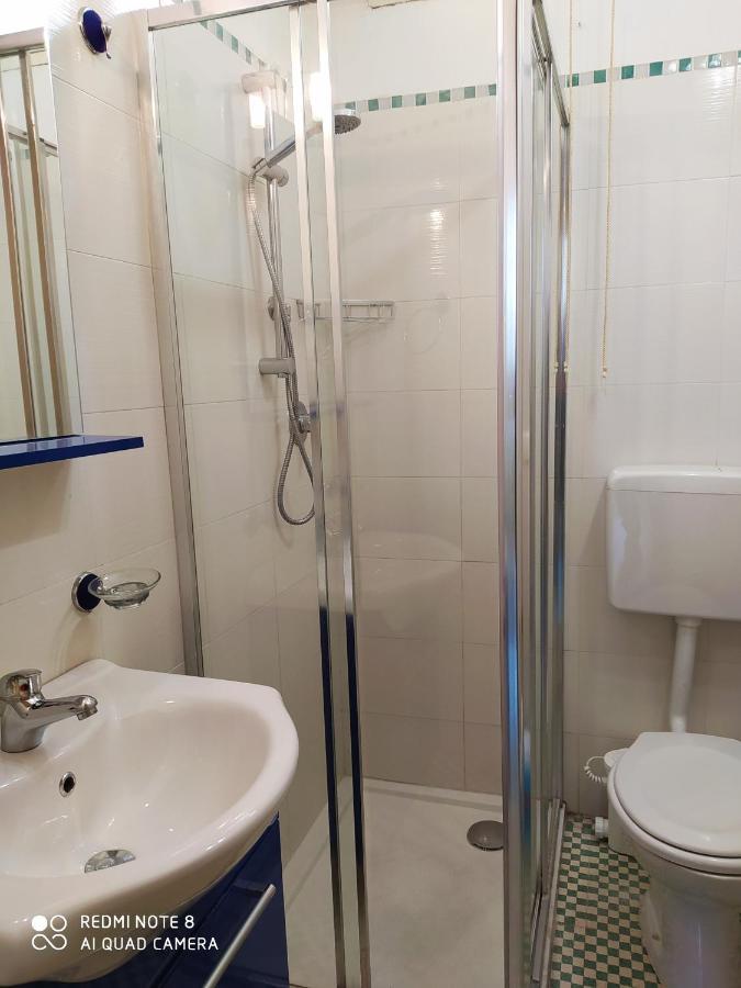 אלקאמו Agli Antichi Quartieri Apartments & Room מראה חיצוני תמונה