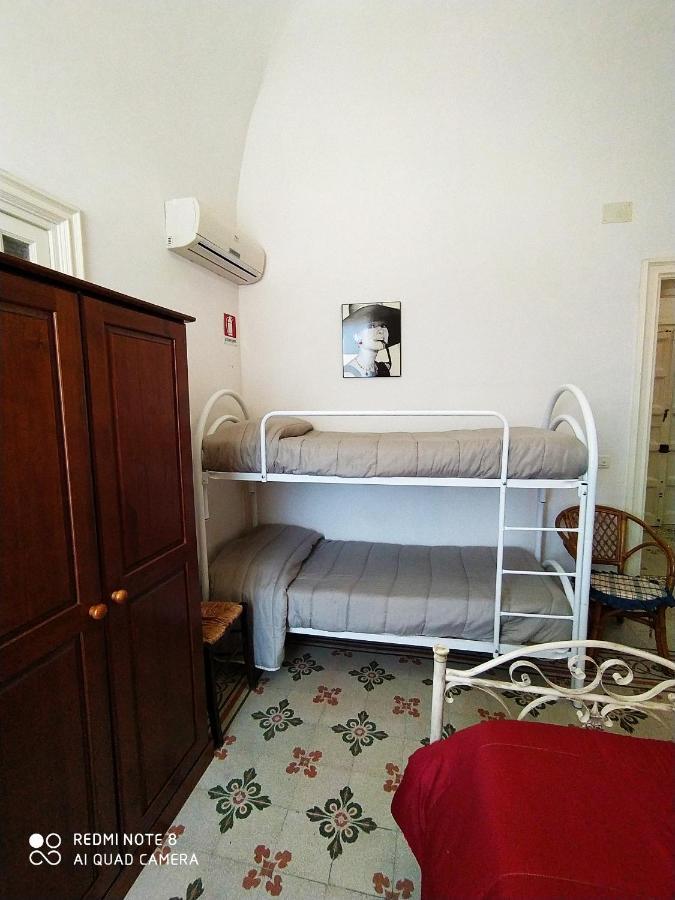 אלקאמו Agli Antichi Quartieri Apartments & Room מראה חיצוני תמונה