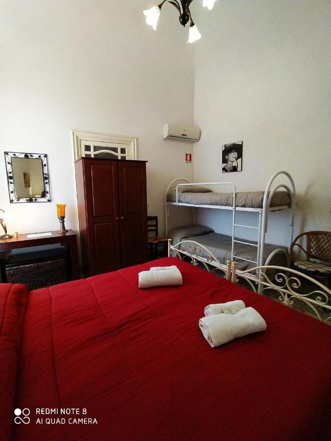 אלקאמו Agli Antichi Quartieri Apartments & Room מראה חיצוני תמונה