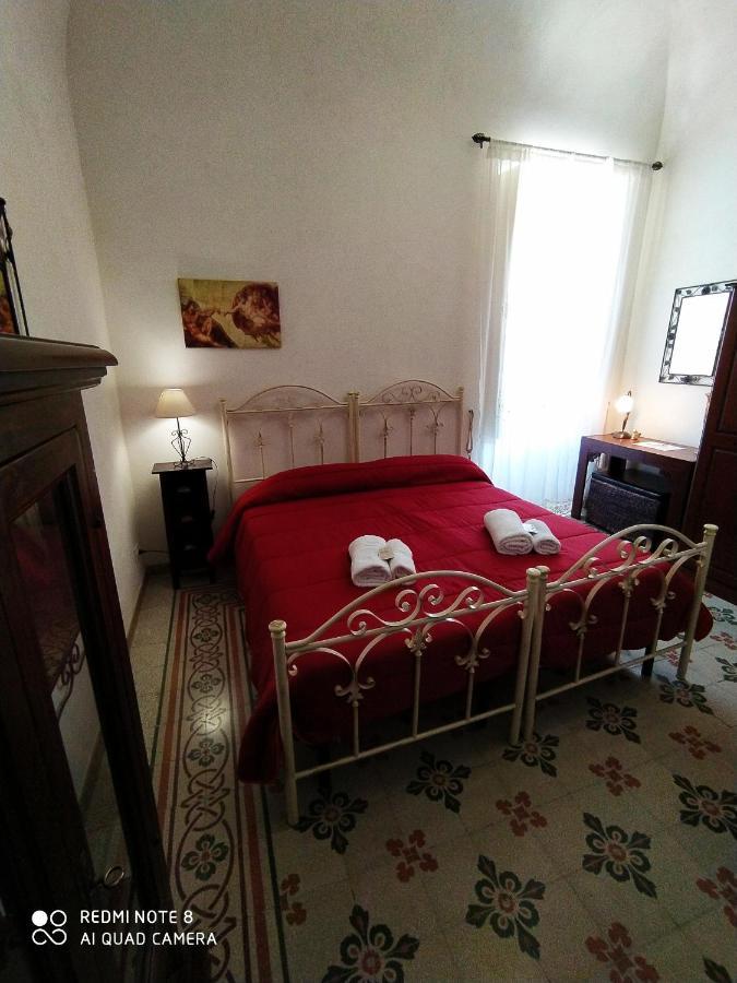אלקאמו Agli Antichi Quartieri Apartments & Room מראה חיצוני תמונה
