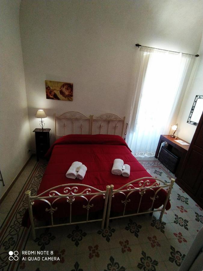 אלקאמו Agli Antichi Quartieri Apartments & Room מראה חיצוני תמונה