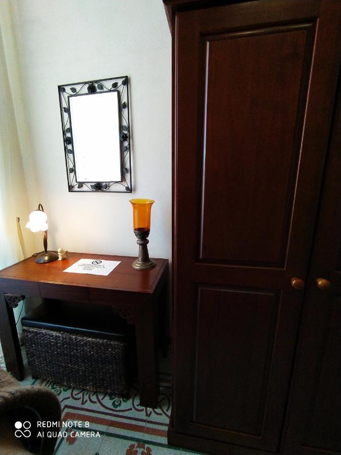 אלקאמו Agli Antichi Quartieri Apartments & Room מראה חיצוני תמונה